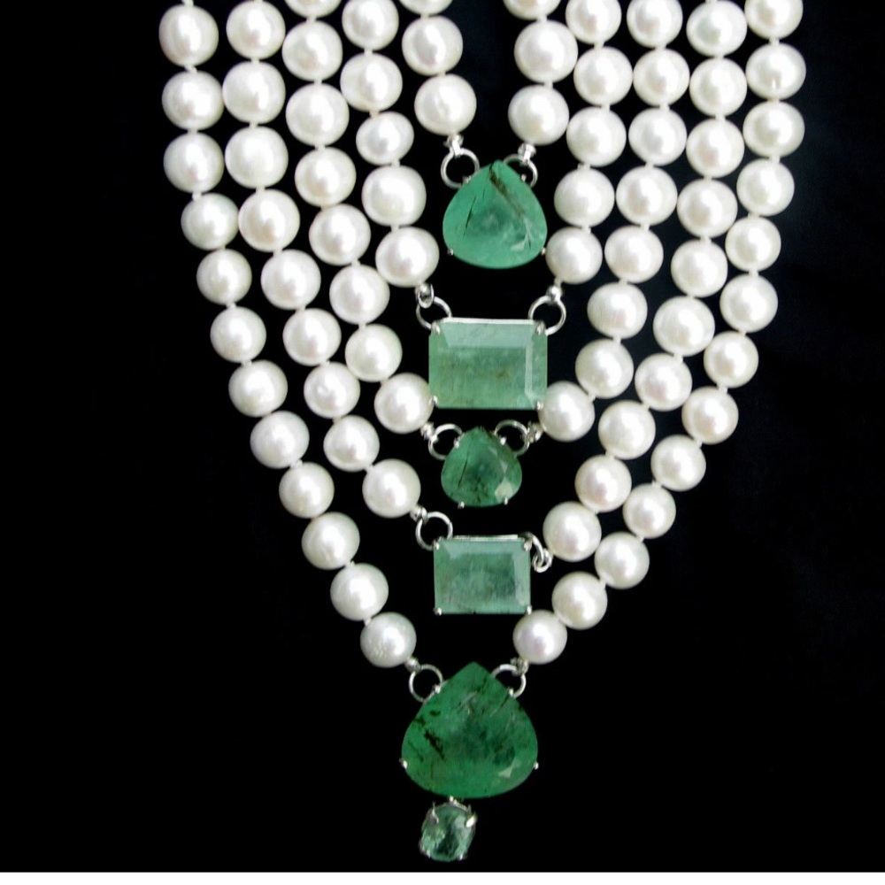 New Huge 14k gold 5 strand 10mm cultured pearl & 101.76 carat  Emerald bracelet - Picture 8 of 12